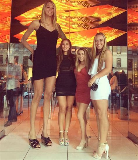 extremely tall women fucking Search